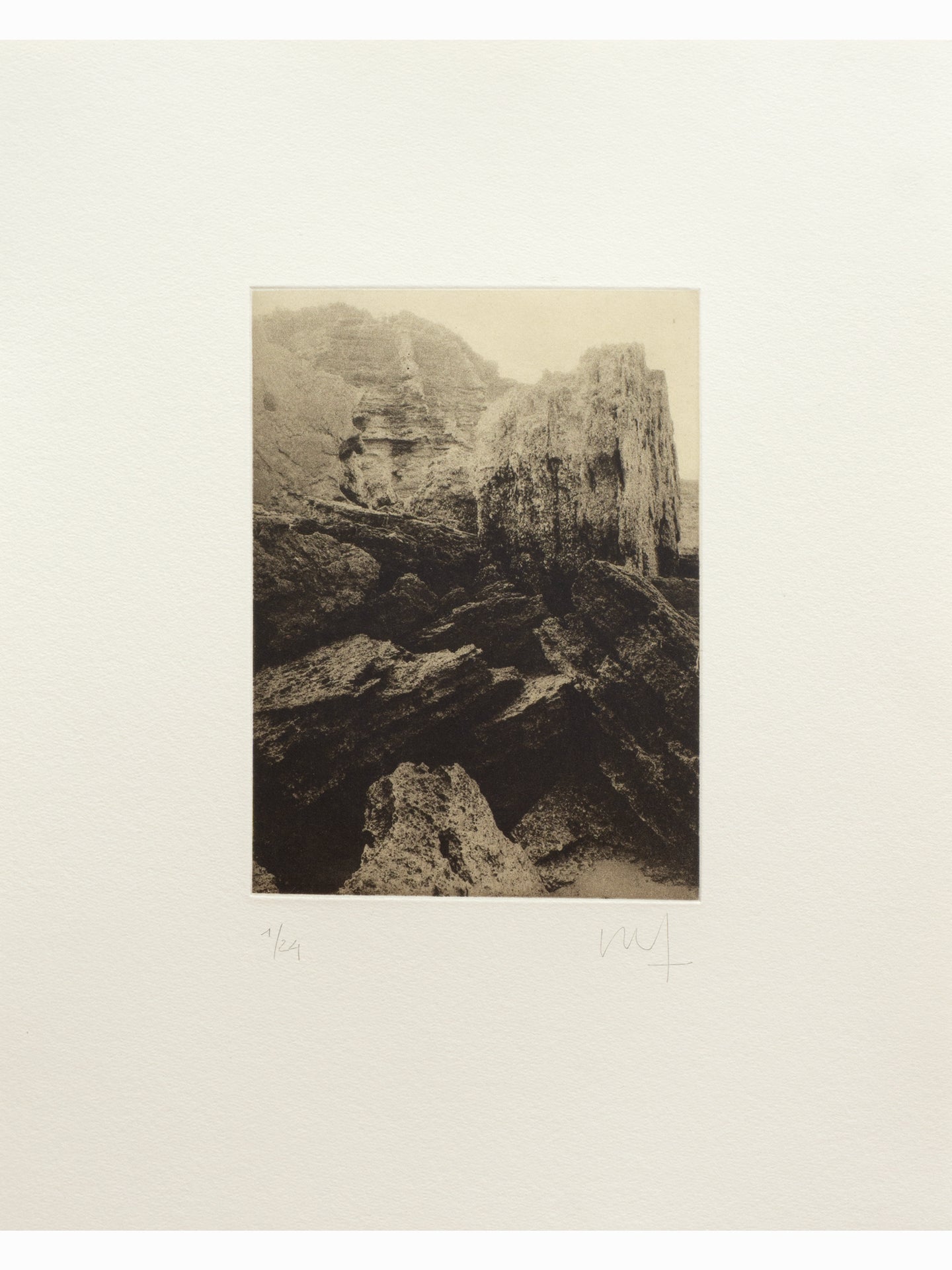 Ruido del agua VI (2025) - Juan Lara [35 x 28 cm]