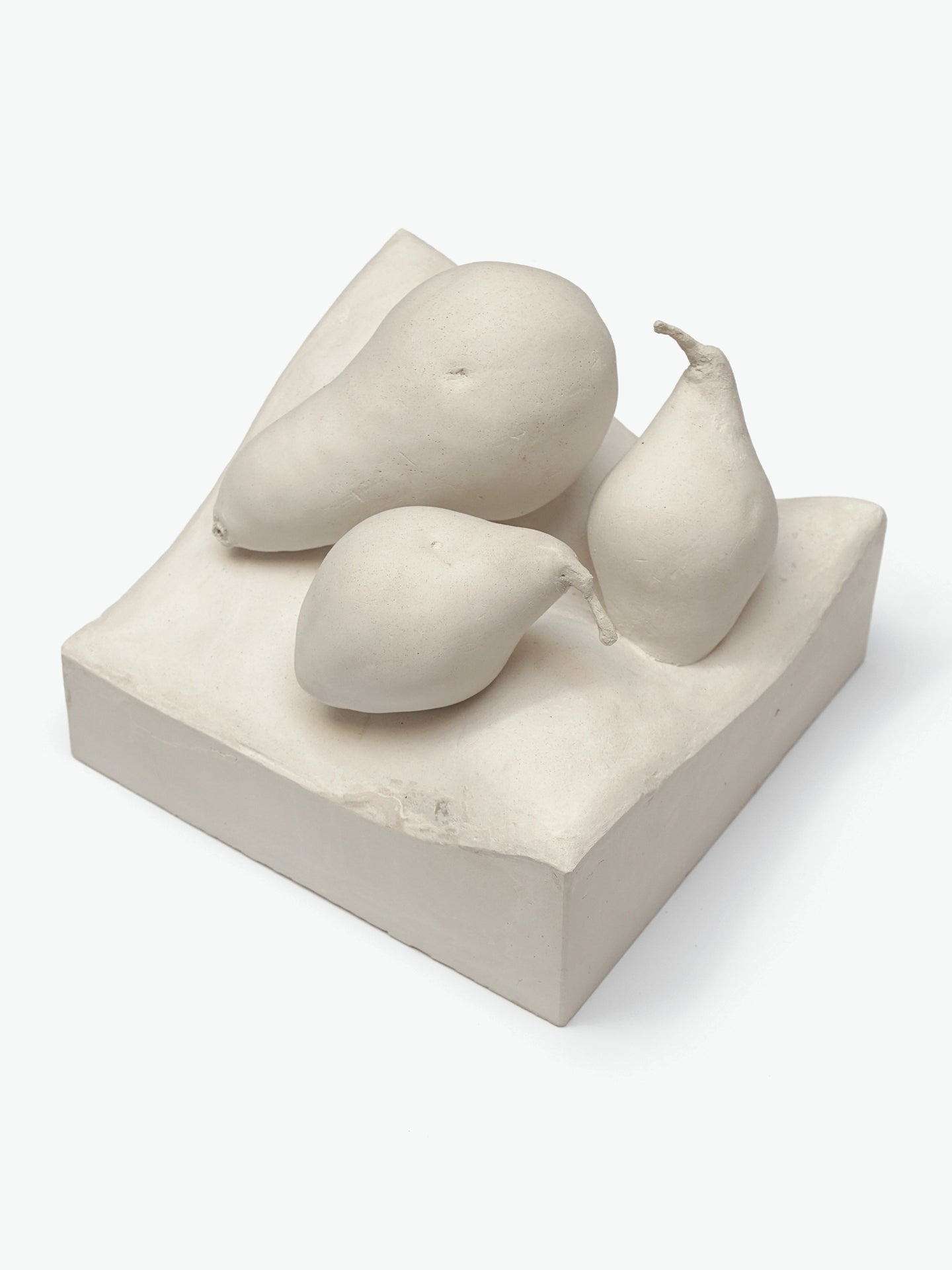 Tres peras (2025) - Gen Isoe [15 x 17 x 17 cm]
